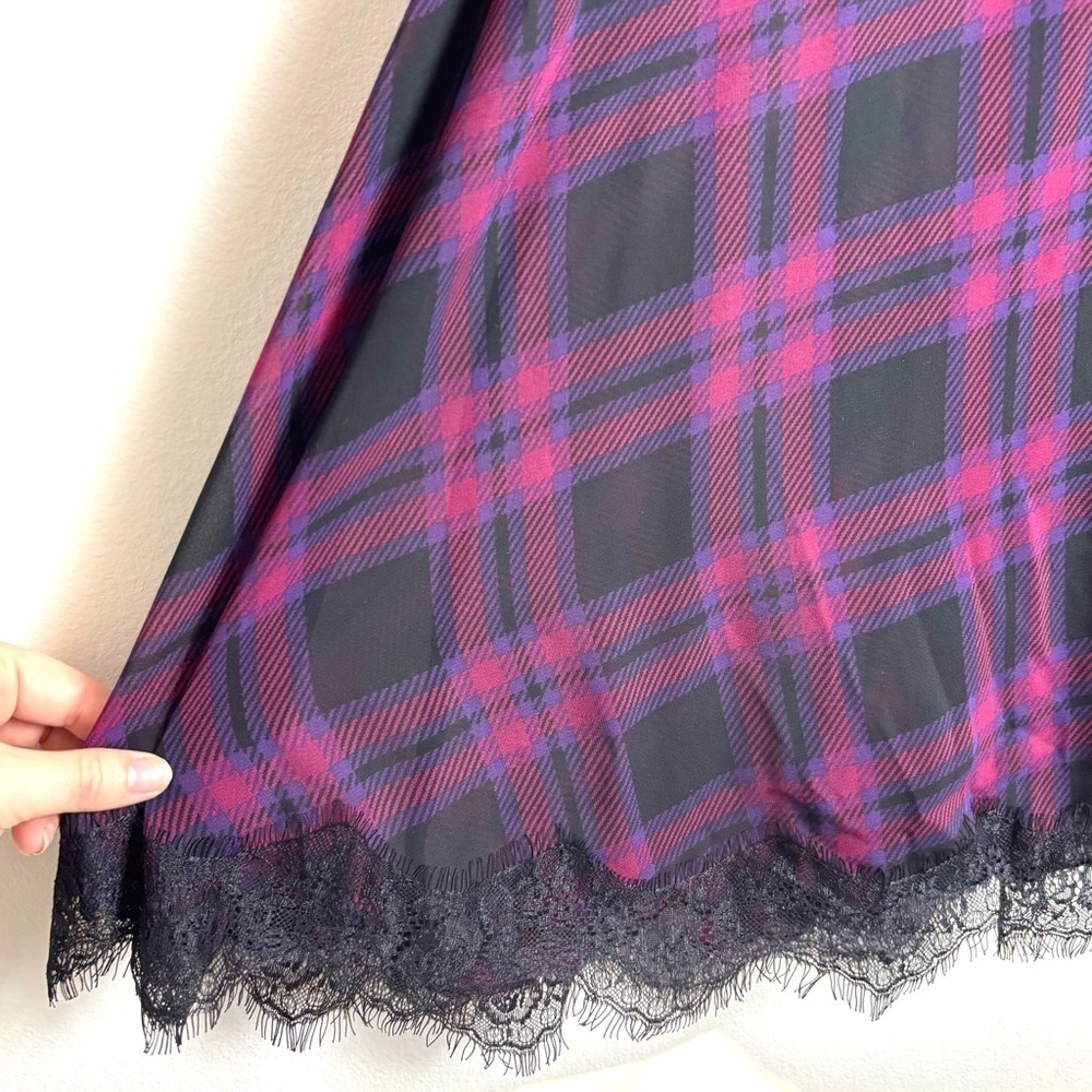 Express slip dress black purple plaid XS lace trim - Picture 4 of 8
